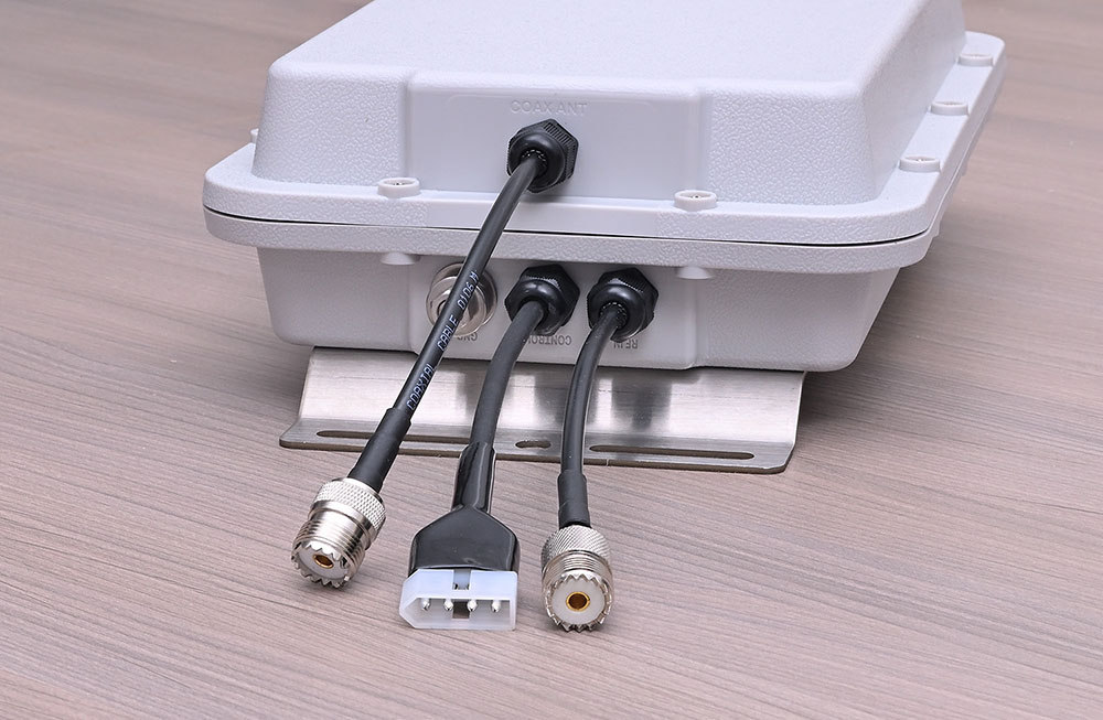 mAT-80M Bottom Connectors
