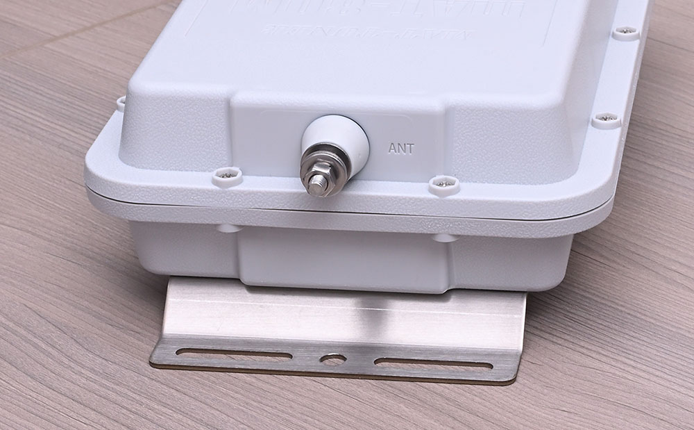 mAT-80M Top Antenna Terminal